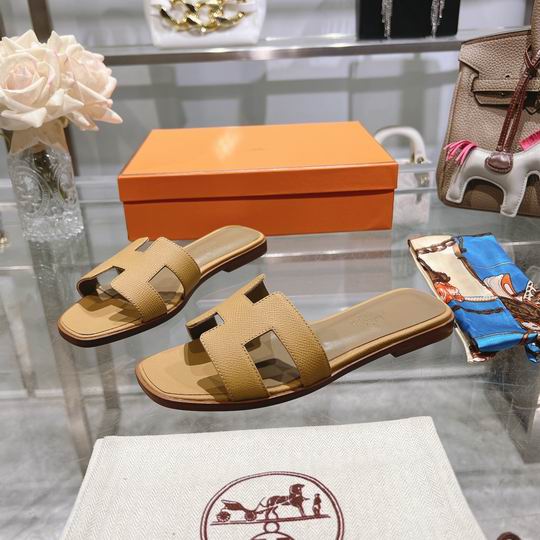 Hermes Slippers Wmns ID:20250529-752